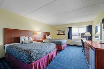 Basic Room, 2 Queen Beds