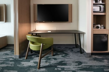 Studio Suite, 1 King Bed with Sofa bed