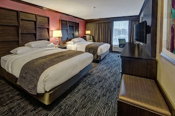 Premium Suite, Multiple Beds (Hearing)