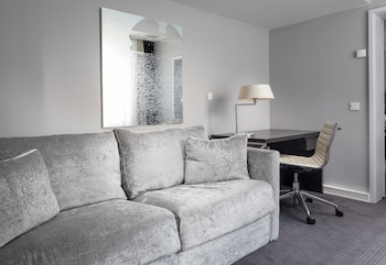 Superior Room, 1 King Bed (with Sofa)