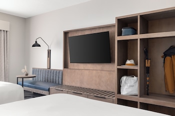 Room, 2 Queen Beds