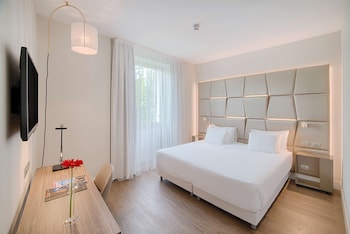 Premium Room (Extra Large)
