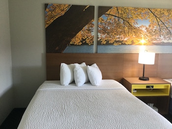 Standard Room, 2 Queen Beds
