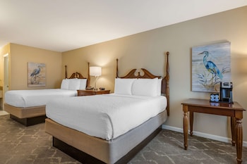 Standard Room, 2 Queen Beds, Non Smoking, Refrigerator & Microwave