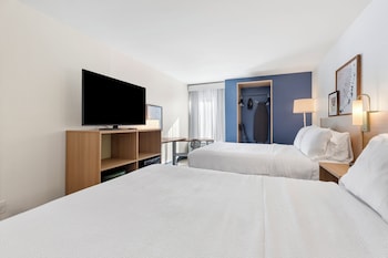 Suite, 2 Queen Beds, Accessible (Mobility, Hearing, Roll-In Shower)