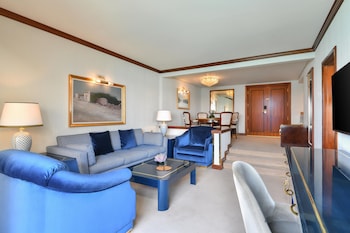 Suite, 1 Bedroom, Sea View (Balcony)