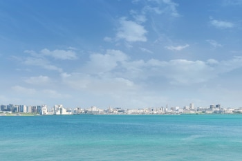 Deluxe Room, 1 King Bed, Smoking, Sea View (Balcony)