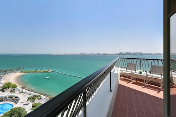 Executive Suite, 2 Bedrooms, Smoking, Sea View (Balcony, Corner)