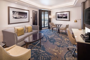 Suite, Balcony (Creek View, Lounge Access)