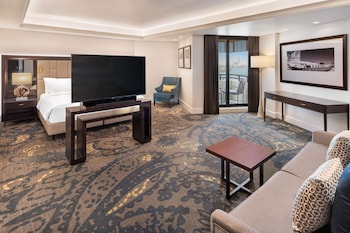 Grand Suite, Balcony (Creek View, Lounge Access)