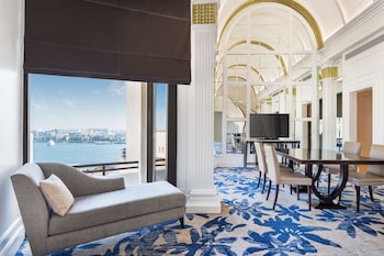 Presidential Suite (Lounge Access)