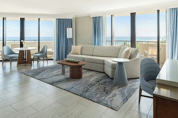 Turtle Point Suite