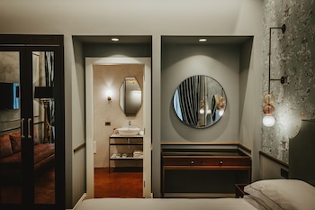 Deluxe Room (Casa Cecilia)