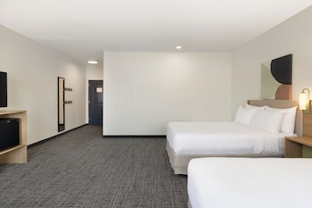 Room, 2 Queen Beds, Accessible (Hearing)
