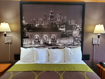 Standard Room, 1 King Bed