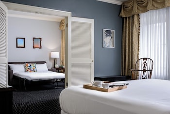 Sorrento Suite