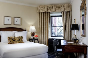 Classic Room, 1 King Bed