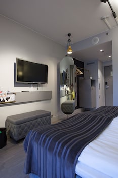 Standard Double Room, 1 King Bed