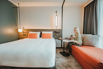 Superior Room, 1 Queen Bed with Sofa bed