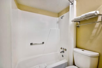 1 King Bed, Smoking, Refrigerator & Microwave