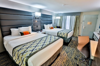 Deluxe Room, 2 Queen Beds, Non Smoking