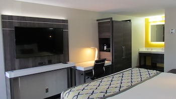 Deluxe Room, 1 King Bed, Non Smoking