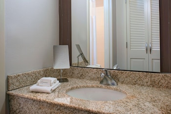 Room, 1 King Bed with Sofa bed, Accessible (Hearing)