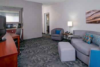 Superior Suite, 1 King Bed with Sofa bed (One Bedroom)