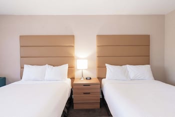 Standard Room, 2 Double Beds