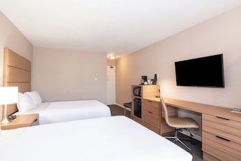 Standard Room, 2 Double Beds