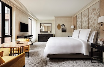 Room, 1 King Bed, Courtyard View