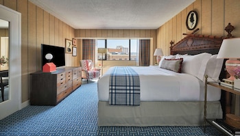 Suite, 1 King Bed