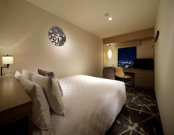 33th-37th Semi Double Room, Non-Smoking (Panorama Floor)