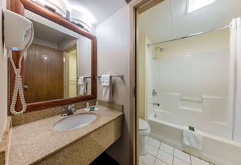 Studio Suite, 1 King Bed, Non Smoking