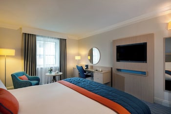 Superior Double Room, Partial Sea View