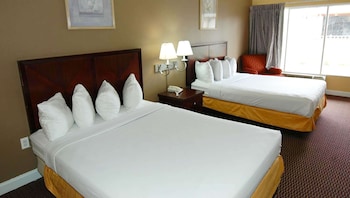 Standard Double Room, 2 Double Beds, Smoking