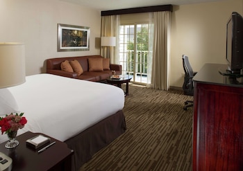 Room, 1 King Bed, Non Smoking, Balcony