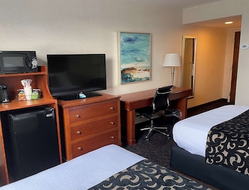 Standard Room, 2 Double Beds, Non Smoking, Refrigerator & Microwave