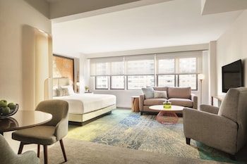 Junior Suite, 1 King Bed