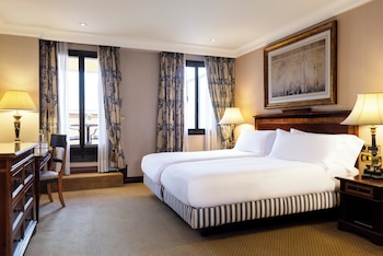 Premium Room, 2 Twin Beds (Club Lounge Access, Castellana View)