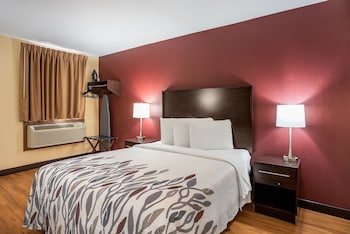 Deluxe Room, 1 Queen Bed, Accessible, Non Smoking