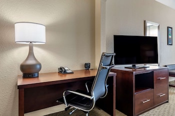 Suite, Multiple Beds, Accessible, Non Smoking