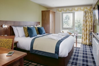 Standard Room, 1 King Bed, Non Smoking, Balcony