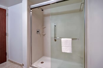 King Standard Room