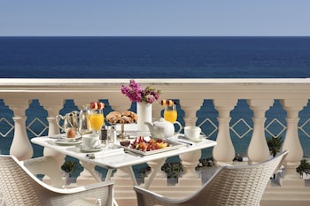 Junior Suite, Terrace, Sea View (Luxury)