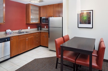 Suite, 2 Bedrooms