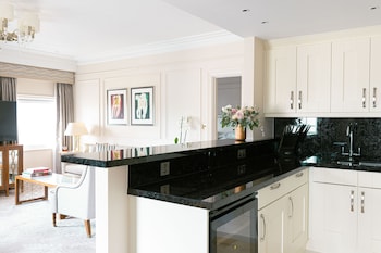 Club Residence Suite