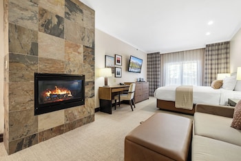 Superior Room, 1 King Bed with Sofa bed, Fireplace (Premier King with Fireplace)