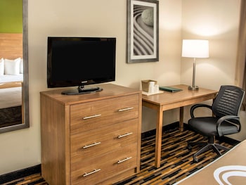 Business Suite, 1 King Bed, Non Smoking