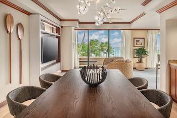 Royal Suite, 1 Bedroom, Ocean View, Oceanfront